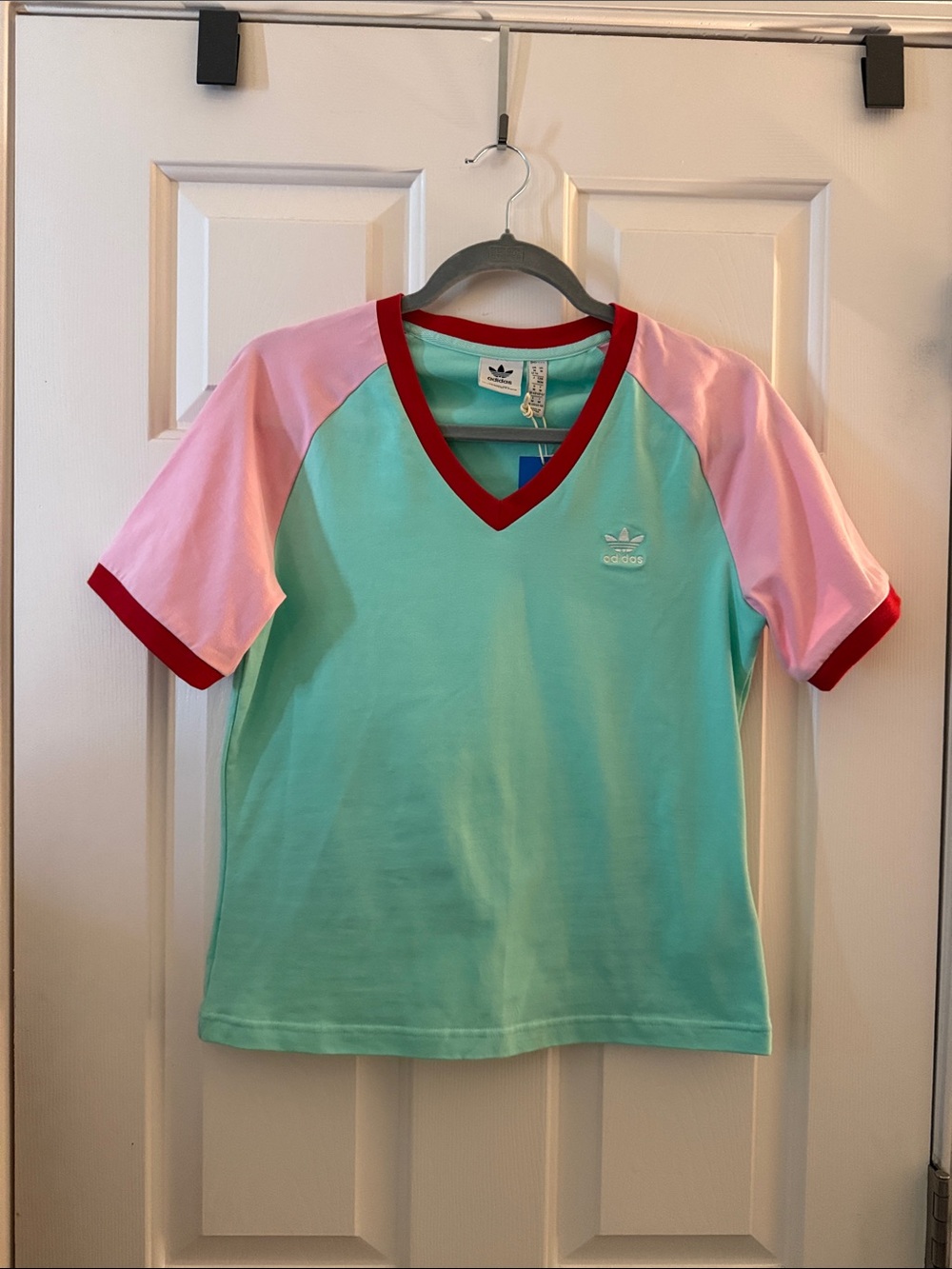 adidas Mint V‑Neck Tee with Pink Raglan Sleeves and Red Trim